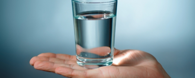 Химики из Квинслендского университета заявили, что вода с фтором безопасна для детей