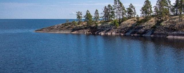 Российские гидрологи нашли на дне Ладожского озера свежие сейсмические разломы