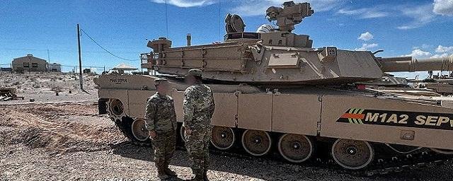 В Сети появились новые фото обновленного танка Abrams