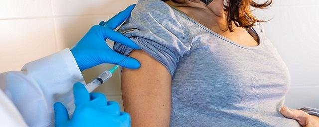 Врачи из Университета Цукубы заявили, что вакцинация от Covid-19 снижает риск выкидыша