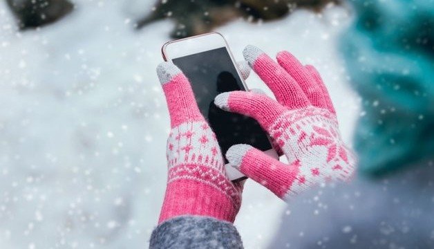 Советы по грамотному пользованию смартфоном в мороз
