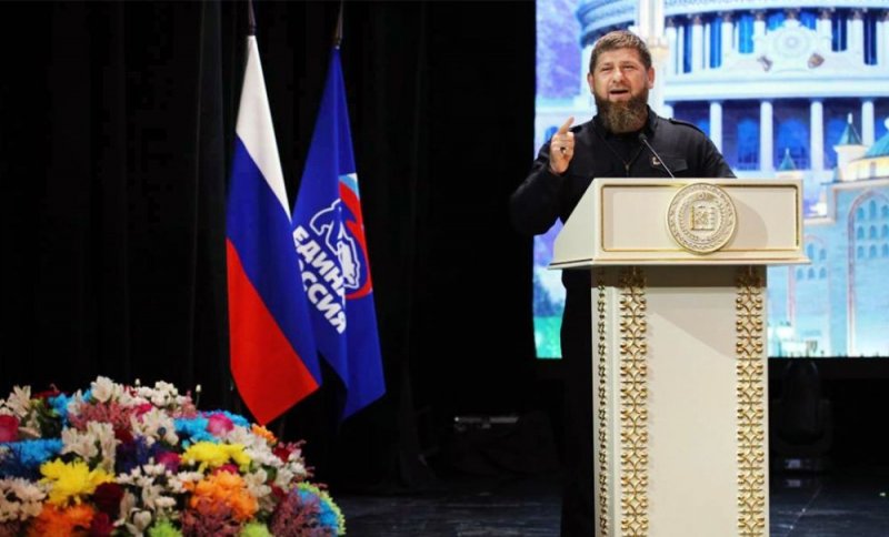 ЧЕЧНЯ. Глава ЧР Р. Кадыров поздравил «Единую Россию» с 21-летием