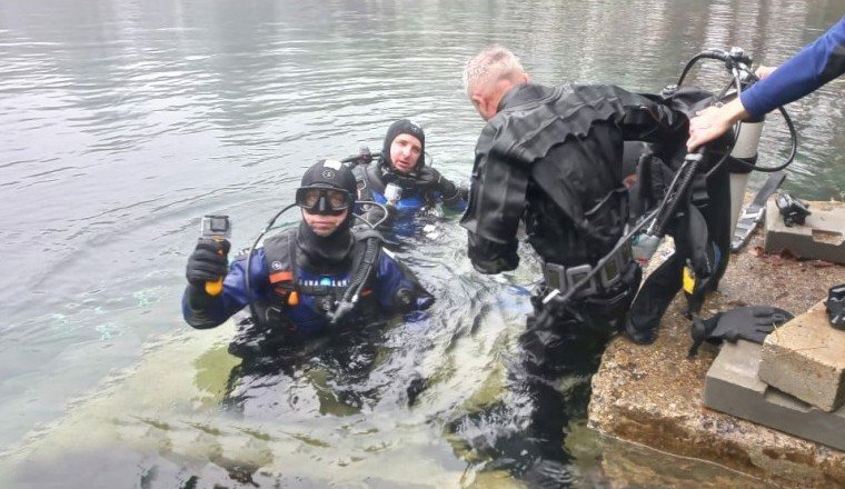 ЧЕЧНЯ.Чеченские спасатели-водолазы провели тренировки на Голубом озере