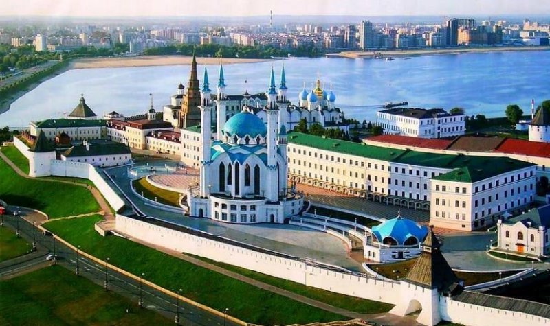 Госсовет Татарстана принял закон о переименовании должности президента региона