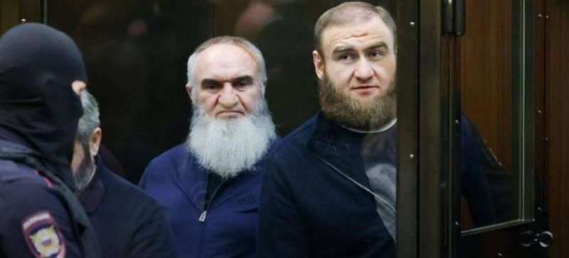 КЧР.  Бывший сенатор от КЧР  Р. Арашуков и его отец приговорены к пожизненному заключению