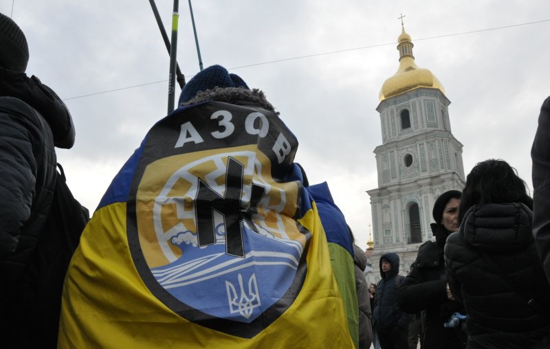 На Украине начали возрождать полк «Азов»*