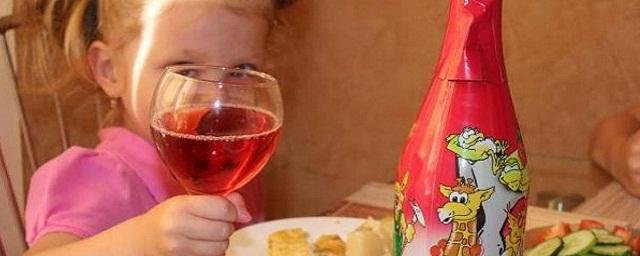 Педиатр Османов запретил детское шампанское малышам до пяти лет