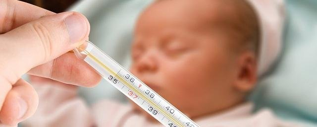 Пульмонолог Абакумов запретил сбивать температуру у ребенка ибуклином и анальгином