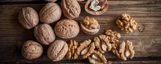 Врач-Диетолог Соломатина подтвердила пользу грецкого ореха при профилактике атеросклероза