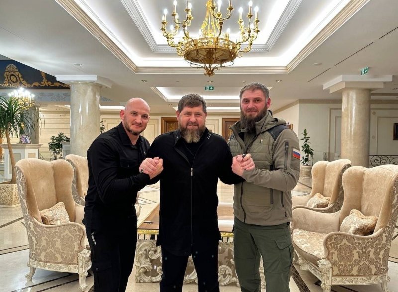 ЧЕЧНЯ. Рамзан Кадыров назначил руководителя РУС Б. Вайханова своим помощником