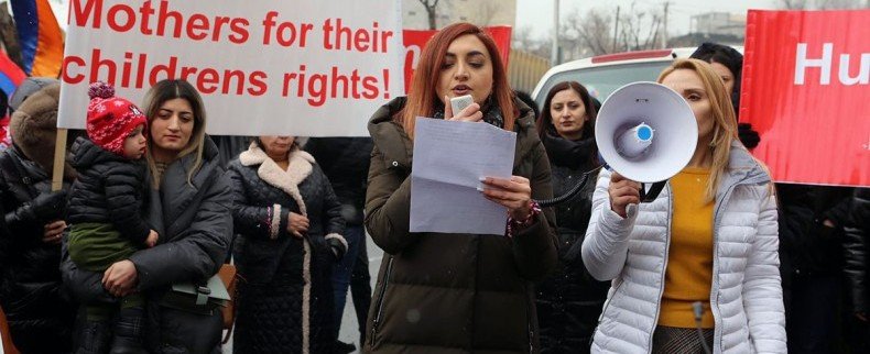 АРМЕНИЯ. Остановите этот террор! Акция в поддержку Арцаха перед офисом делегации ЕС в Армении