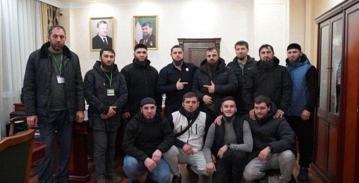 ЧЕЧНЯ. Ахмед Дудаев встретился с журналистами и волонтерами, вернувшимися из Турецкой Республики