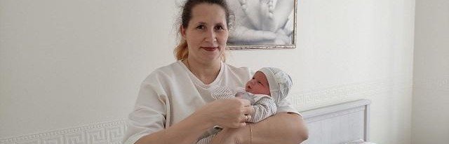 В Подмосковье врачи помогли 40-летней женщине стать мамой в тринадцатый раз
