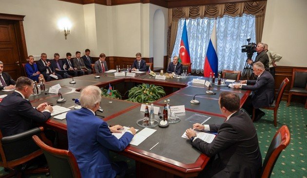 Россия и Азербайджан договорились о земле и о небе