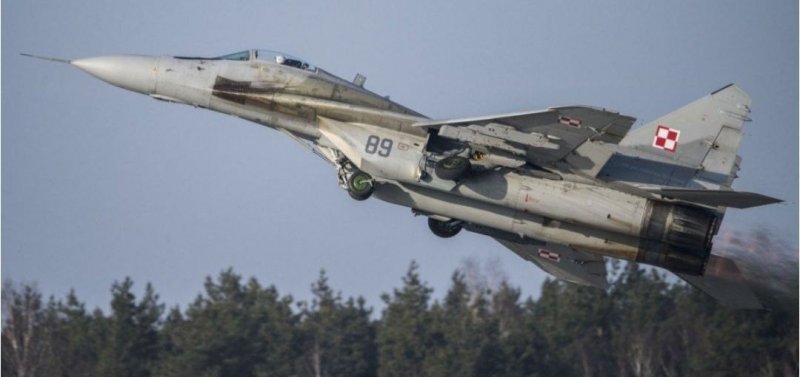 ЧЕЧНЯ. Польша передала Украине 14 истребителей МиГ-29
