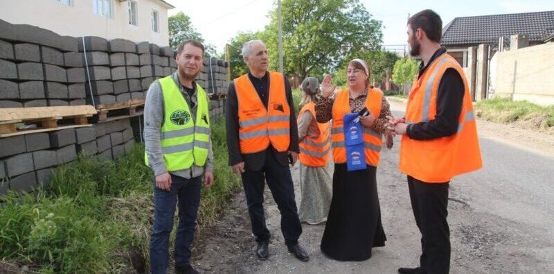 ЧЕЧНЯ. Представители общественных организаций Чеченской Республики проверили ход работ на объектах дорожного нацпроекта в Аргуне