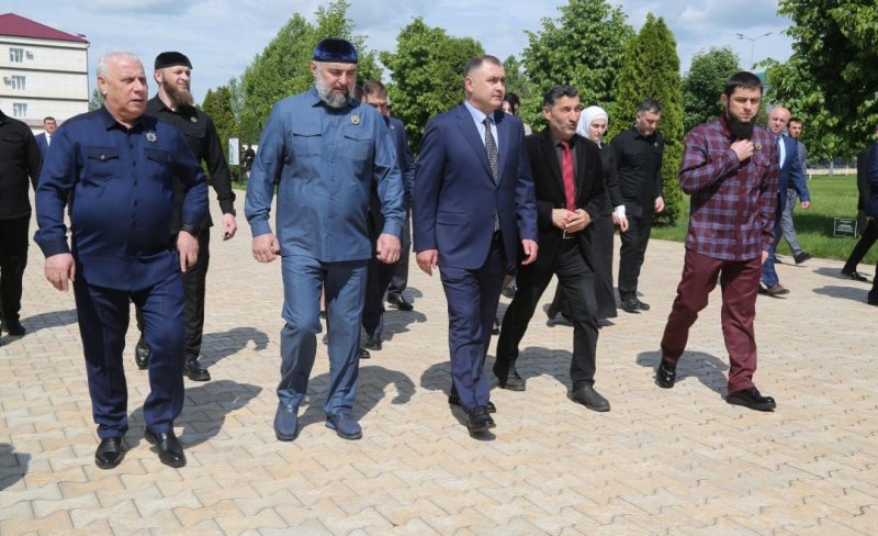 ЧЕЧНЯ. Президент Южной Осетии посетил Грозный