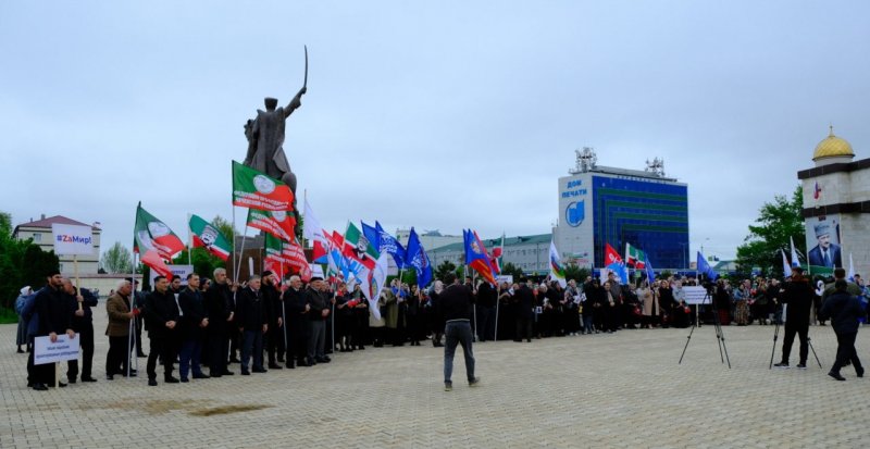 ЧЕЧНЯ. Профсоюзы республики отметили День солидарности трудящихся