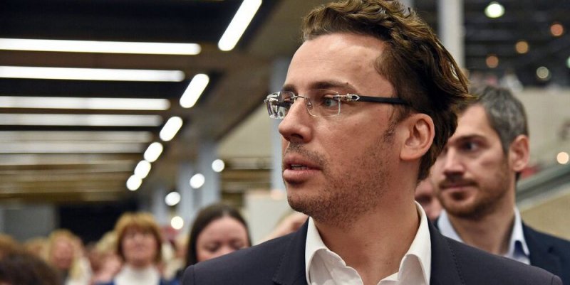 Максим Галкин обратился в суд с требованием о снятии статуса иноагента