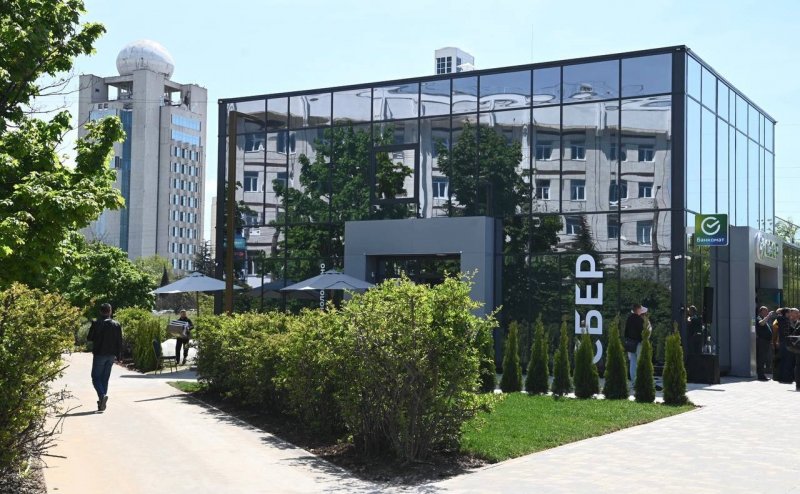 Сбербанк в Севастополе открыл первый офис