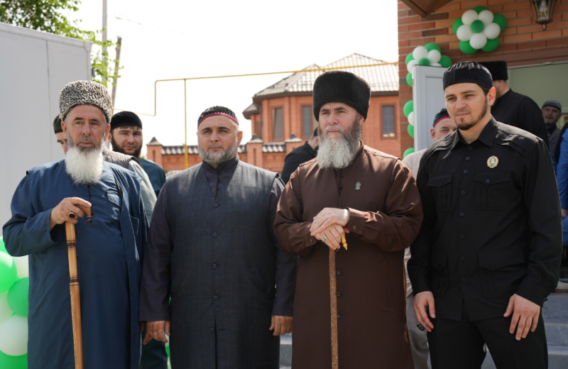 ЧЕЧНЯ. В Байсангуровском районе Грозного для слепых и слабовидящих открылось медресе
