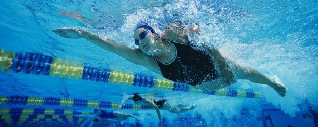 Эксперт Поликарпова: Для эффективного похудения необходимо непрерывно плыть в воде в течение часа