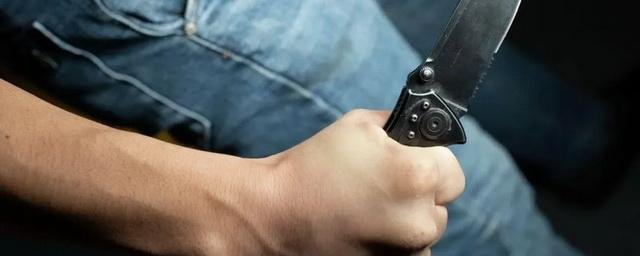 КБР. В Нальчике полицейские применили оружие против напавшего на них с ножом 19-летнего студента