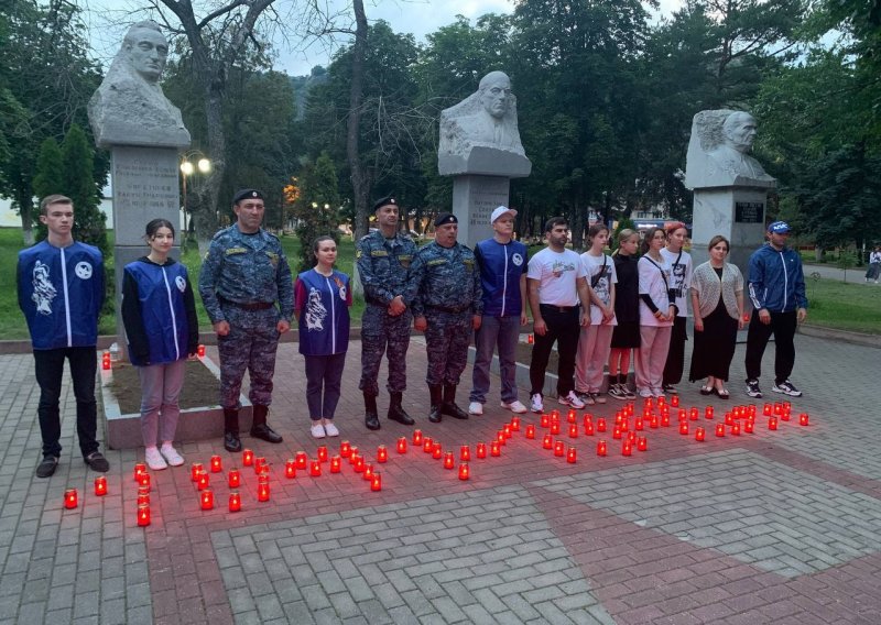 КЧР. В Карачаевске прошла акция «Свеча памяти»