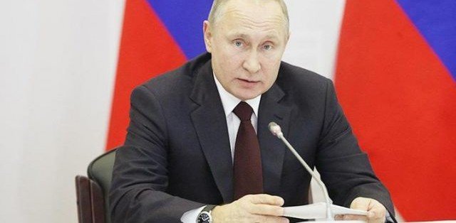 Путин подписал закон об ограничениях для выезда за рубеж