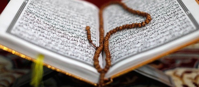 Власти Швеции разрешили акцию с сожжением Корана у мечети в Курбан-байрам