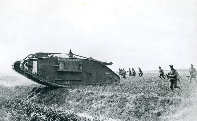Первая мировая война: использование авиации и танков в боевых действиях