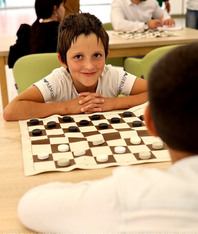 ЧЕЧНЯ. В Грозном прошел турнир по шашкам среди детей-сирот