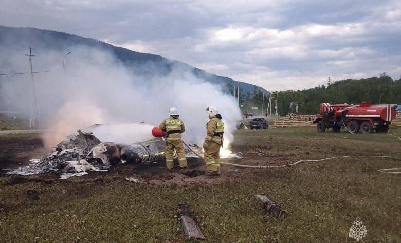 На Алтае при крушении верторлета погибло 6 человек