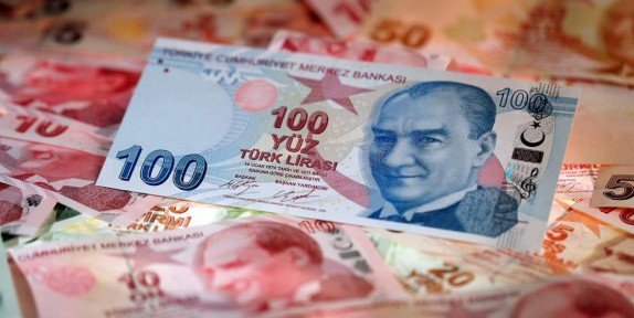 Турецкая лира рухнула до нового исторического минимума