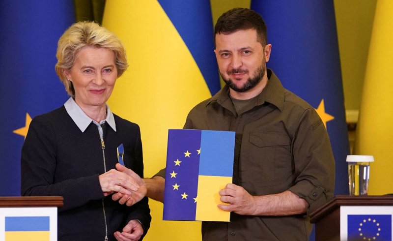 В Еврокомиссии назвали условия вступления Украины в ЕС и НАТО