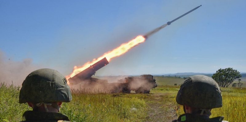 На Донецком направлении уничтожен эшелон с боеприпасами