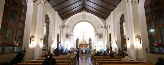 ВОЛГОГРАД. Волгоградские депутаты передали старинный храм в собственность католического прихода