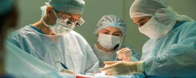 ВОЛГОГРАД. Волгоградские сосудистые хирурги провели ювелирную операцию пенсионерке с аневризмой брюшной аорты