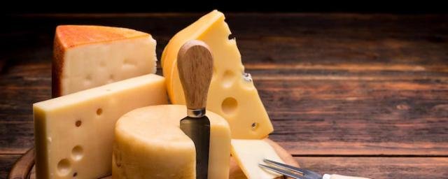 АДЫГЕЯ. На фестивале в Адыгее установили рекорд по поеданию сыра