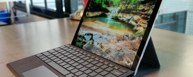 Microsoft выпустит единый AI-помощник и новые фирменные устройства Surface