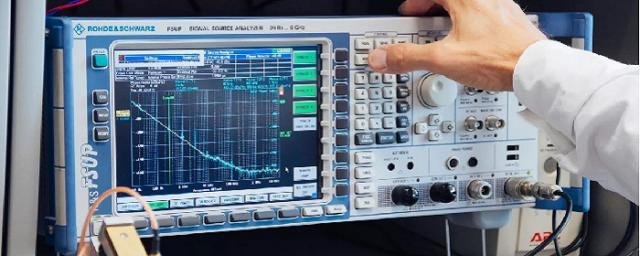 Ученые ОмГТУ назвали способ усовершенствования генератора опорных частот