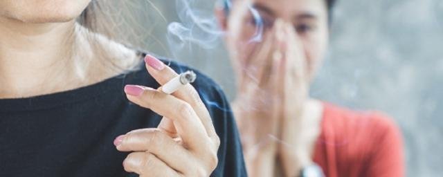 Ученые заявили, что 67,6% пассивных курильщиков не осознают опасности воздействия на них никотина