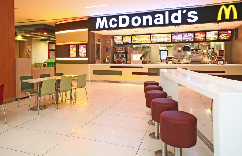 Владелец сети «Вкусно — и точка» заявил, что McDonald’s рассчитывал вернуться в Россию