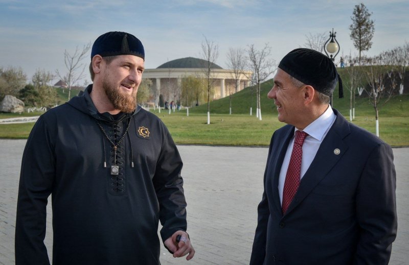 ЧЕЧНЯ. Глава Татарстана поздравил Рамзана Кадырова с днём рождения на чеченском языке