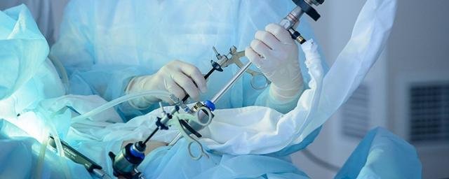Челябинские хирурги вырезали лапароскопическим путем опухоль из печени подростка