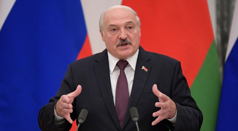 Лукашенко призвал Киев сесть за стол переговоров без предварительных условий