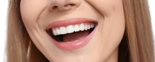 Стоматолог Сошников: Зубной камень и налёт являются основной причиной запаха изо рта