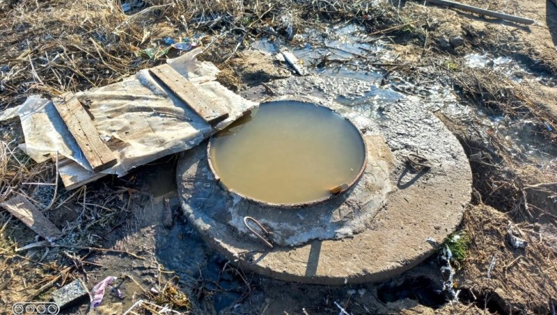 АСТРАХАНЬ. В Астрахани резко выросло количество жалоб на прорывы канализации