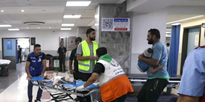 Директор больницы: не менее 25 человек погибли при ударе Израиля по школе в Газе
