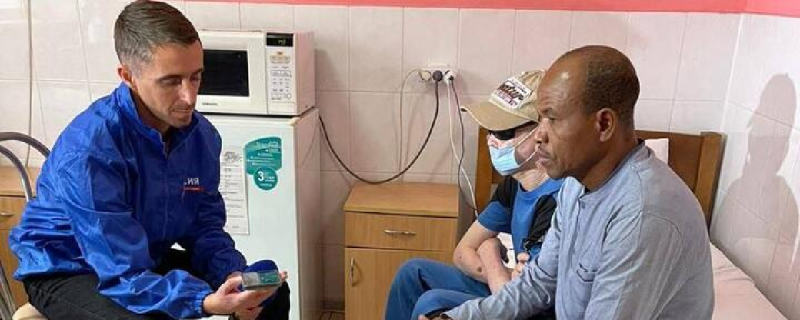 КРАСНОДАР. Краснодарские хирурги восстановили лицо темнокожему альбиносу из Сенегала после меланомы